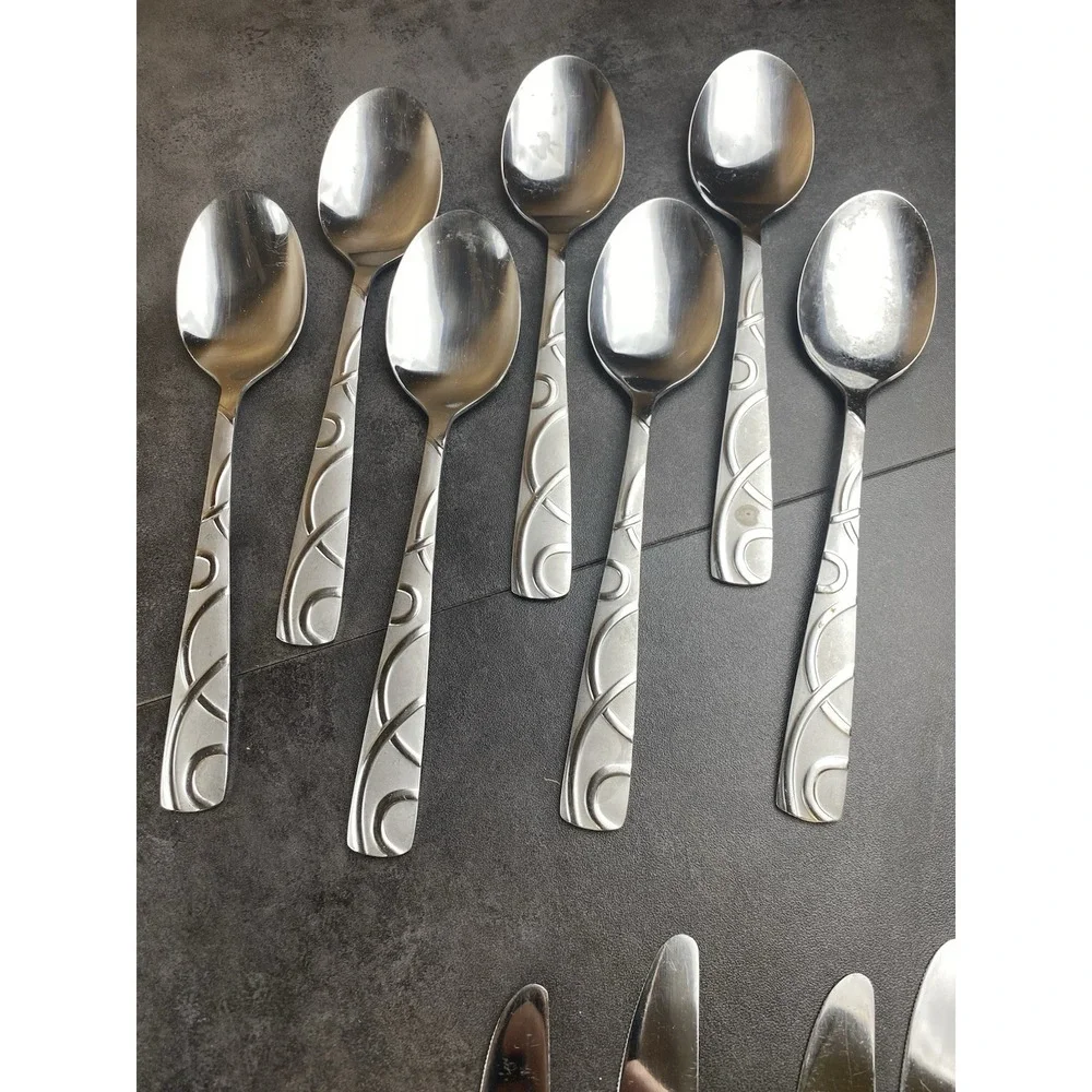 Cambridge Conquest Set of 37 Glossy Frosted Circles Flatware